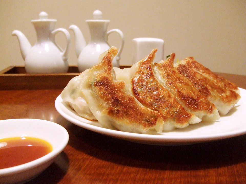富士市の中国料理ゆあんの名物・特製焼きギョーザの画像